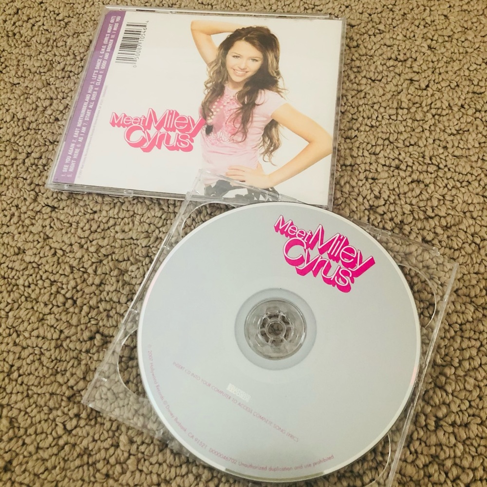 💿 Miley Cyrus CD - Hannah Montana 2/Meet Miley Cyrus 💿